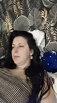 Snapshot of lolyforyou chatting on 12-14-25, 12:27 lolyforyou online show from 12-14-25, 12:27