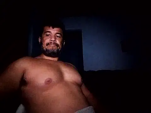 Snapshot of tarra122 chatting on 02-20-26, 03:47 tarra122 online show from 02-20-26, 03:47