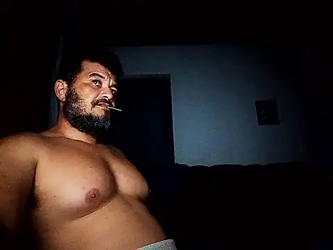 tarra122 online show from 05-17-26, 02:31
