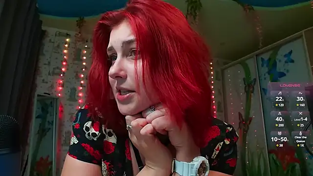 Snapshot of SmokyRose chatting on 01-08-25, 11:43 SmokyRose online show from 01-08-25, 11:43