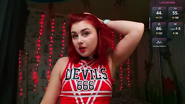 Snapshot of SmokyRose chatting on 02-19-25, 11:38 SmokyRose online show from 02-19-25, 11:38