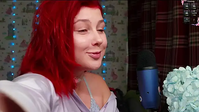 Snapshot of SmokyRose chatting on 10-20-25, 10:38 SmokyRose online show from 10-20-25, 10:38