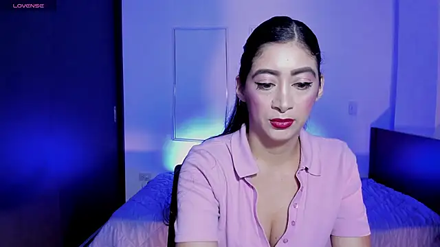 MeganWhite3 online show from 04-10-26, 03:23