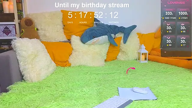 Snapshot of LandelRay chatting on 02-10-26, 09:08 LandelRay online show from 02-10-26, 09:08