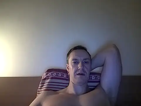 ploki2180 online show from 02-08-25, 09:57