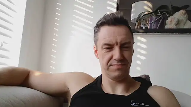 ploki2180 online show from 03-21-26, 06:40