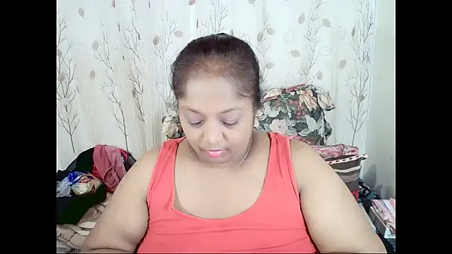 Snapshot of Indiantasha chatting on 05-08-26, 08:47 Indiantasha online show from 05-08-26, 08:47