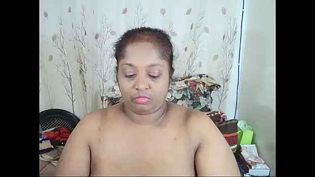 Snapshot of Indiantasha chatting on 05-09-26, 08:58 Indiantasha online show from 05-09-26, 08:58