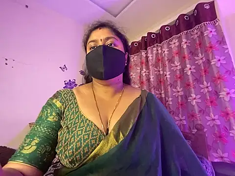 Love 4Sex online show from 04-14-26, 05:35