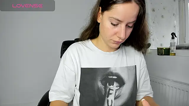 DiamondKay online show from 10-26-25, 07:36