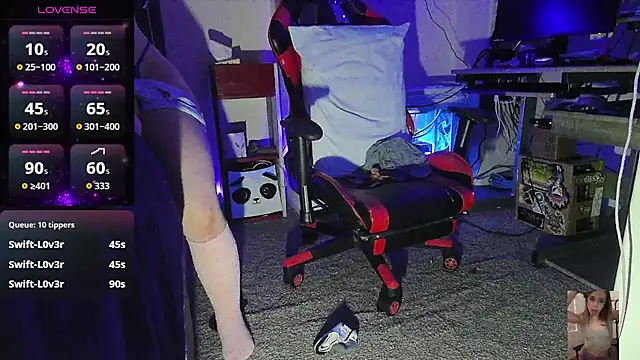 Snapshot of Blondiewithanass chatting on 01-09-26, 03:48 Blondiewithanass online show from 01-09-26, 03:48