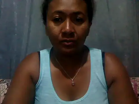 sexyladii online show from 05-06-26, 04:45