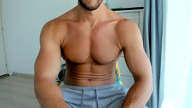 Snapshot of woolfiie chatting on 06-19-26, 12:53 woolfiie online show from 06-19-26, 12:53