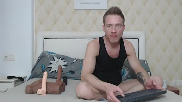 Snapshot of JessicaSteve chatting on 02-21-26, 06:09 JessicaSteve online show from 02-21-26, 06:09