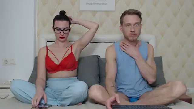 Snapshot of JessicaSteve chatting on 02-25-26, 06:50 JessicaSteve online show from 02-25-26, 06:50