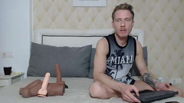 Snapshot of JessicaSteve chatting on 02-27-26, 07:36 JessicaSteve online show from 02-27-26, 07:36