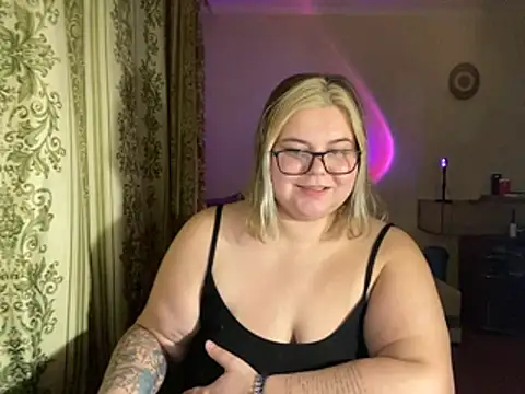 Kira Magni online show from 02-03-25, 04:10