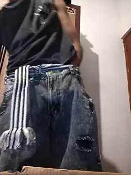 Snapshot of navodad chatting on 07-04-26, 02:56 navodad online show from 07-04-26, 02:56