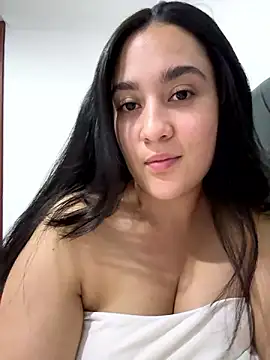 Snapshot of Nina_lovi chatting on 12-07-24, 12:30 Nina lovi online show from 12-07-24, 12:30