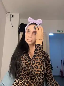 Snapshot of MeganHopeX chatting on 01-05-25, 07:49 MeganHopeX online show from 01-05-25, 07:49