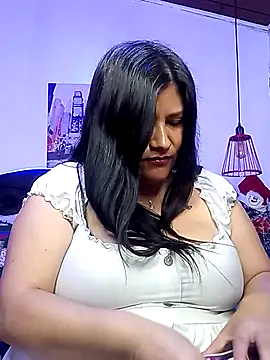 salomexlove 20 online show from 12-18-25, 01:39