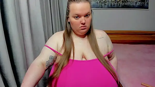  MarryGirl  online show from 10-02-25, 01:40