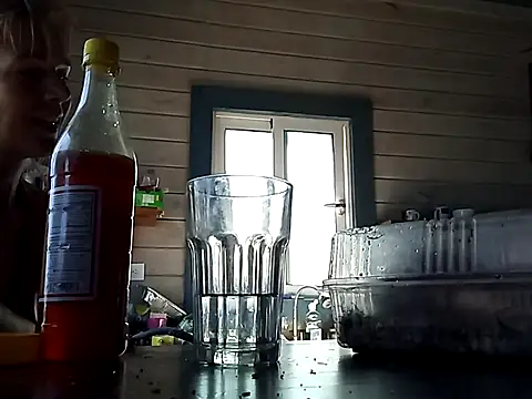 Snapshot of Luna-Natural chatting on 02-17-25, 02:37 Luna-Natural online show from 02-17-25, 02:37