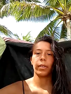 Snapshot of Luna-Natural chatting on 09-12-25, 02:17 Luna-Natural online show from 09-12-25, 02:17