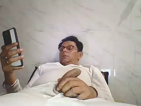 Kumarjay330 online show from 02-28-26, 05:14