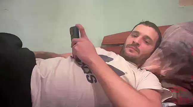 AlexandruUK online show from 03-11-25, 02:51