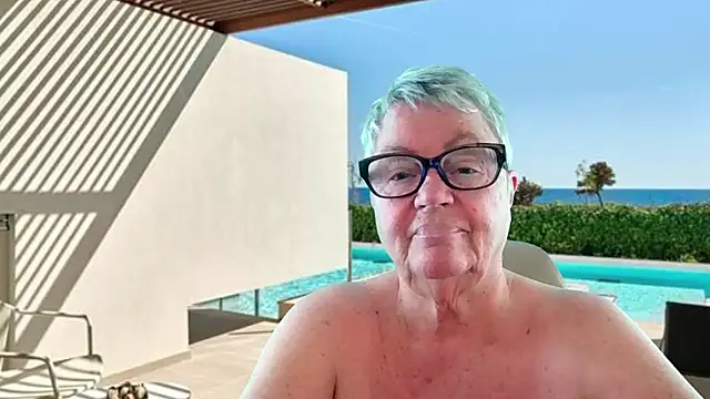 Snapshot of GrannyChrissy68 chatting on 06-13-26, 02:48 GrannyChrissy68 online show from 06-13-26, 02:48