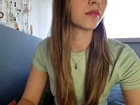 Snapshot of RubyRubin chatting on 03-17-25, 05:16 RubyRubin online show from 03-17-25, 05:16