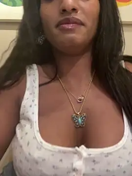 NicoleCocksXXX online show from 04-17-26, 10:02