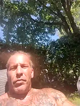Snapshot of trucker1979 chatting on 07-19-26, 03:27 trucker1979 online show from 07-19-26, 03:27