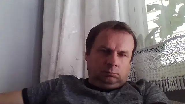 Snapshot of grzes19763 chatting on 06-01-26, 09:44 grzes19763 online show from 06-01-26, 09:44