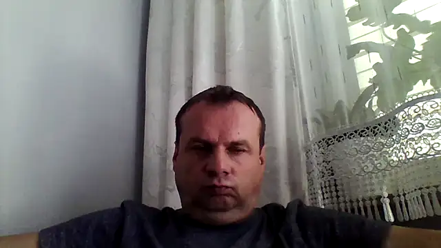 Snapshot of grzes19763 chatting on 06-19-26, 09:24 grzes19763 online show from 06-19-26, 09:24