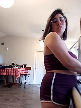 Snapshot of Bigt3ti chatting on 12-04-25, 07:00 Bigt3ti online show from 12-04-25, 07:00