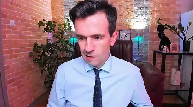 SteveTiger online show from 01-31-25, 03:55