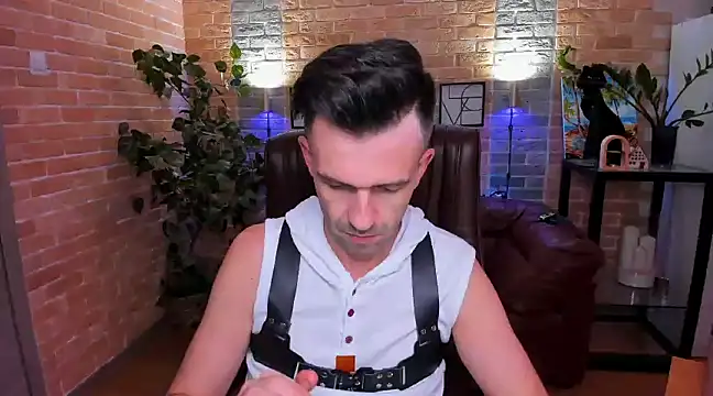 SteveTiger online show from 03-14-25, 03:58