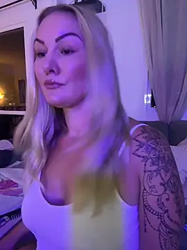 NastyMilf  online show from 10-13-25, 06:19