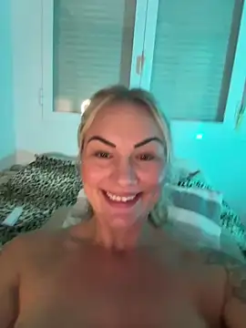 NastyMilf  online show from 12-18-25, 09:21