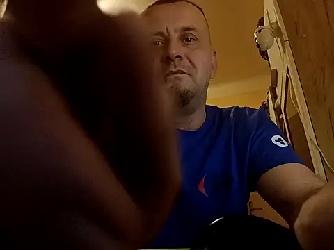 MrWhitePL online show from 01-10-25, 05:24