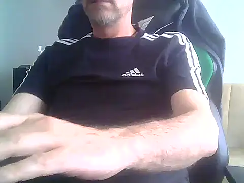 Snapshot of boran34 chatting on 05-31-26, 10:11 boran34 online show from 05-31-26, 10:11