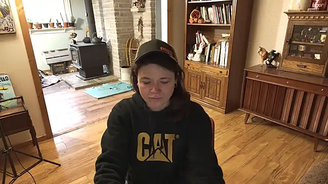 MarcyJones online show from 11-15-25, 02:57