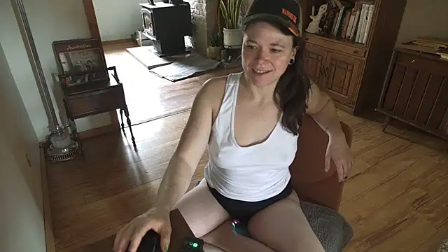 MarcyJones online show from 03-31-26, 02:39