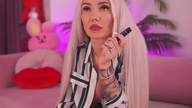 fallingangel online show from 02-17-25, 04:15