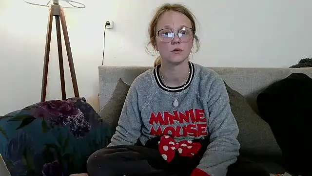 little-leni online show from 03-31-26, 06:30