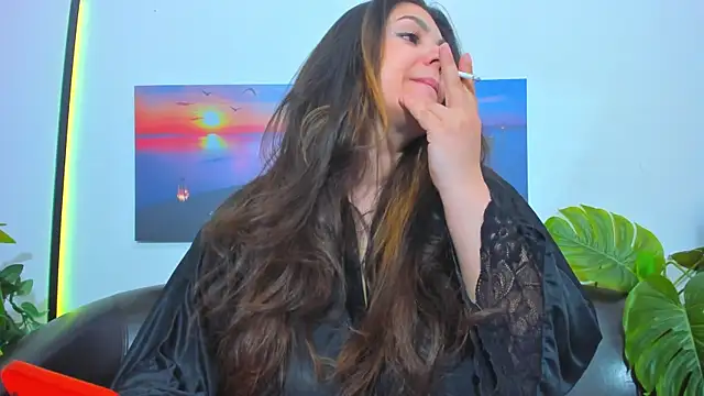 Snapshot of Emma_Muller32 chatting on 05-07-26, 03:34 Emma Muller32 online show from 05-07-26, 03:34