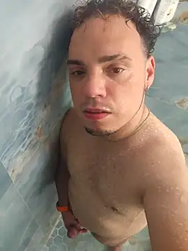 latinoflpr online show from 09-19-25, 12:56