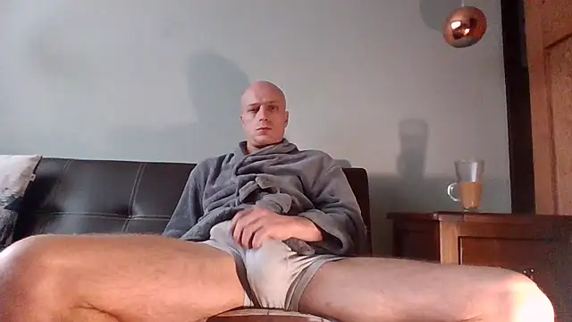 moggleflop1 online show from 02-27-26, 08:36